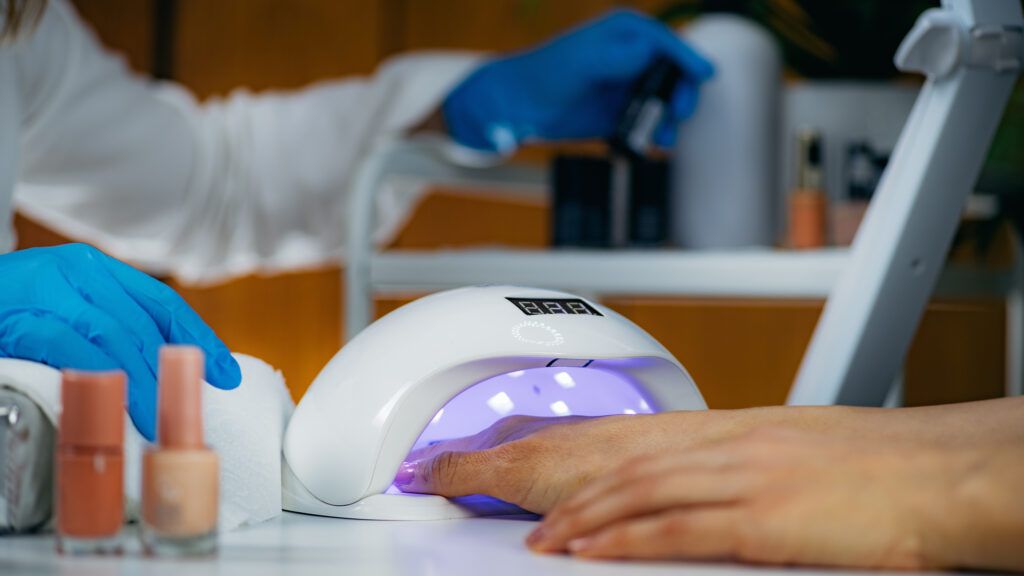 lampa uv do manicure